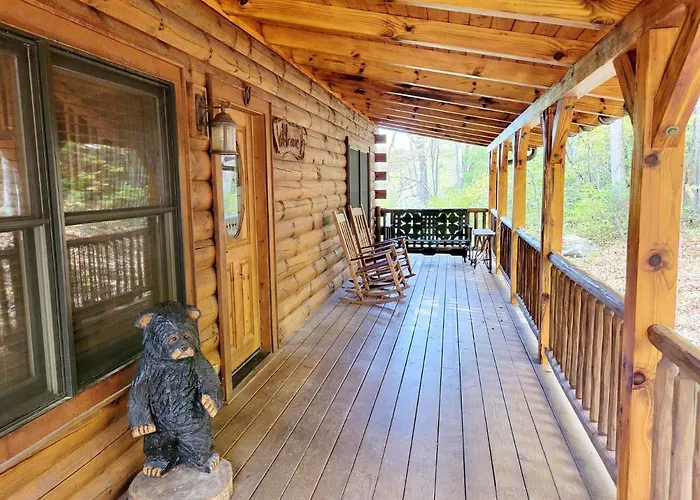 Red Wolf Cabin In Maggie Valley